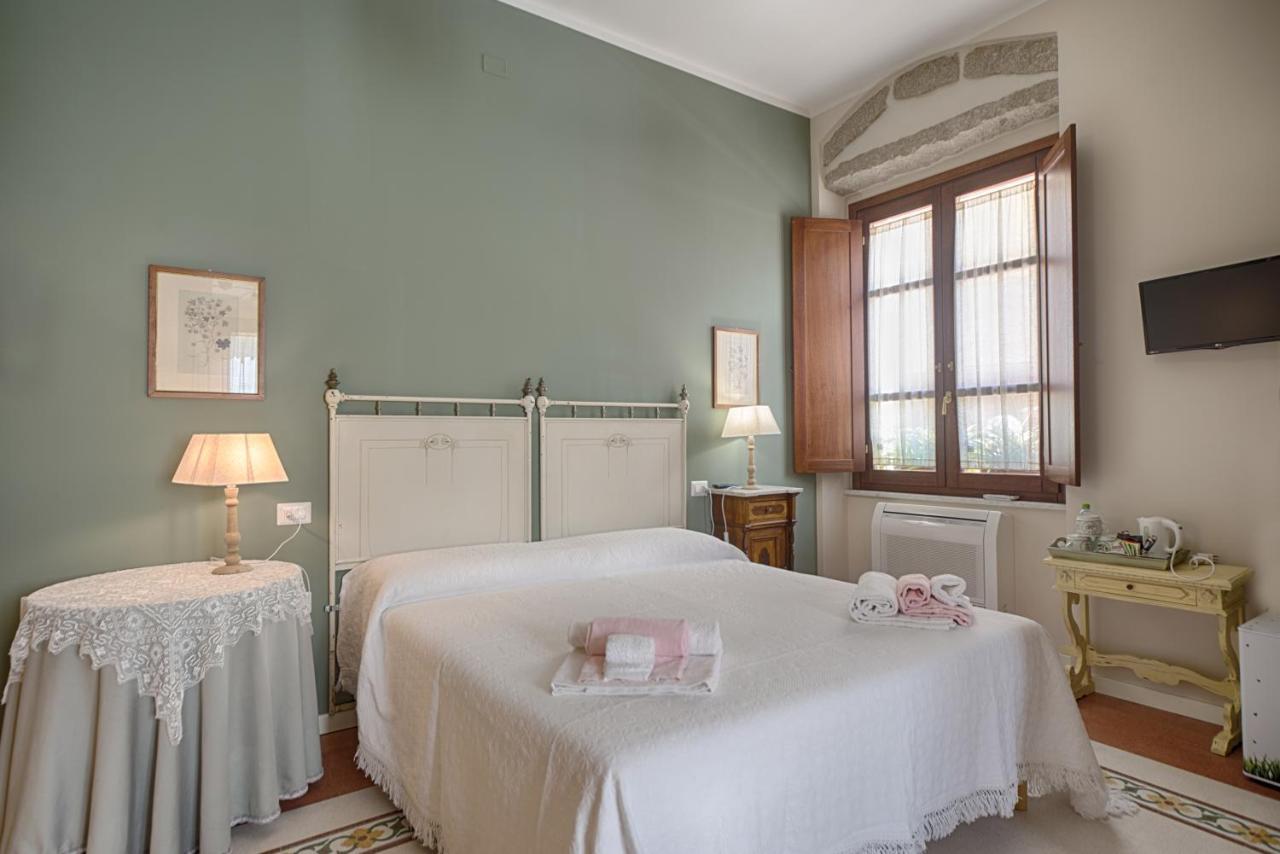 B&B A Casa Di Teresa Olbia Extérieur photo